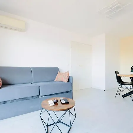 Baies De Juan - 4 Pers - Pool - Air Conditioning Apartment *
