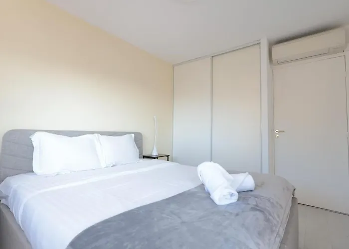 Baies De Juan - 4 Pers - Pool - Air Conditioning Apartamento *
